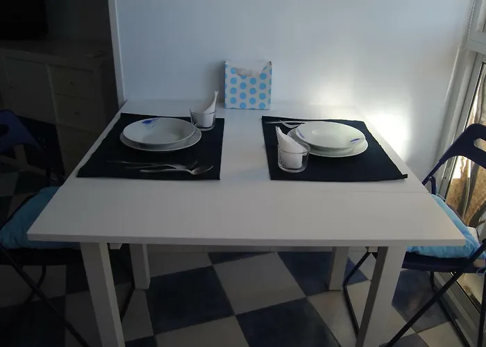 M3 904 Azul Mediterraneo Bonito Y Confortable Estudio